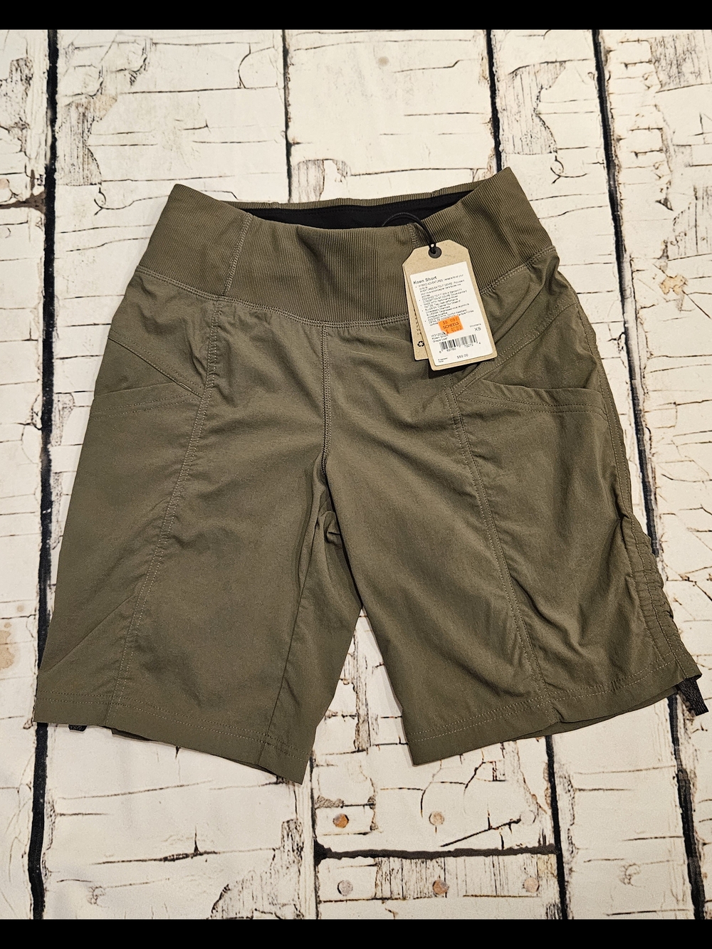 NWT prAna Koen Flat Front Shorts Women's XS Grape Leaf Green Hiking Athletic